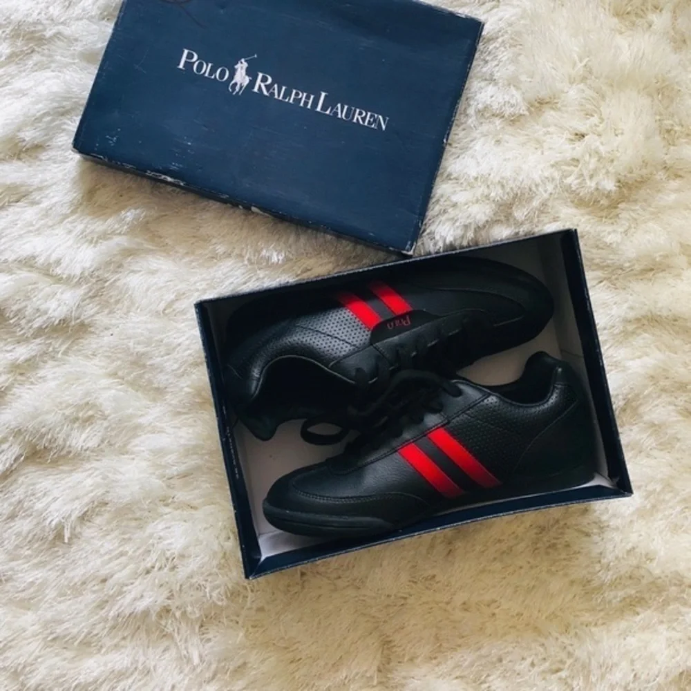 RALPH LAUREN VINTAGE POLO SNEAKERS